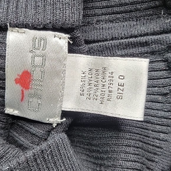 CHICO'S Black Sequined Part Silk Sweater Small - Picture 6 of 6